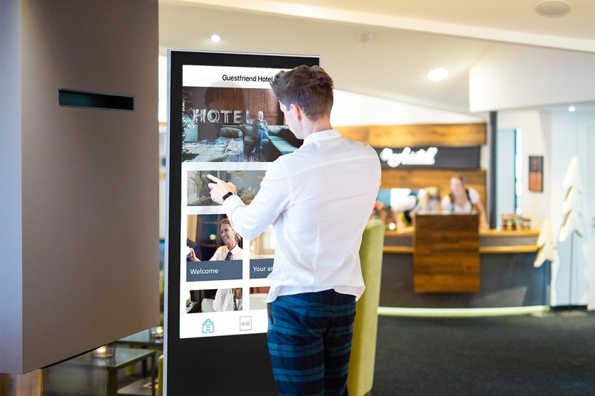 Touchscreen kiosk as digital signage in hotels